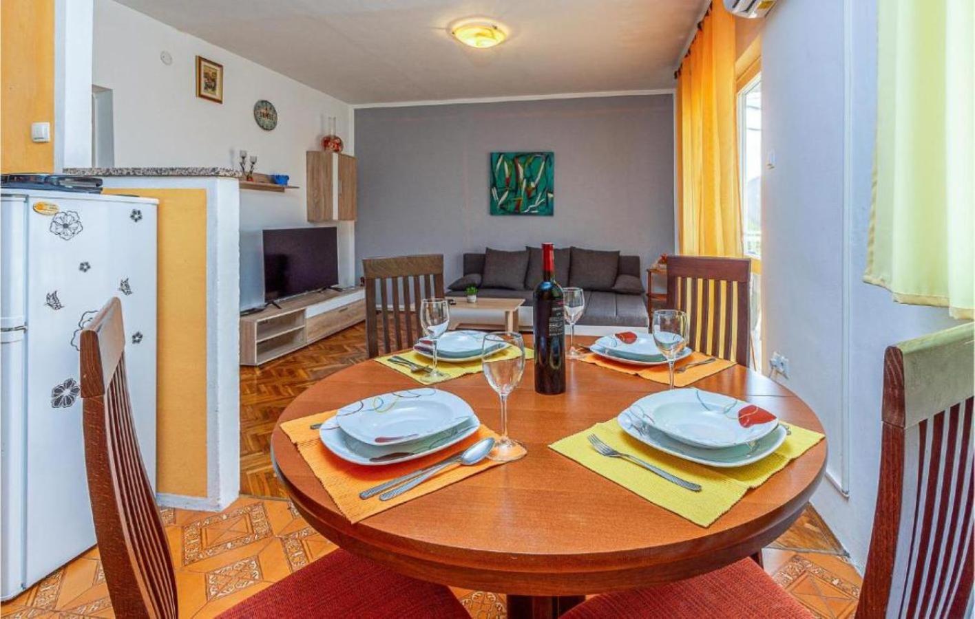 Apartman Ema 4+2 Koromačno Esterno foto