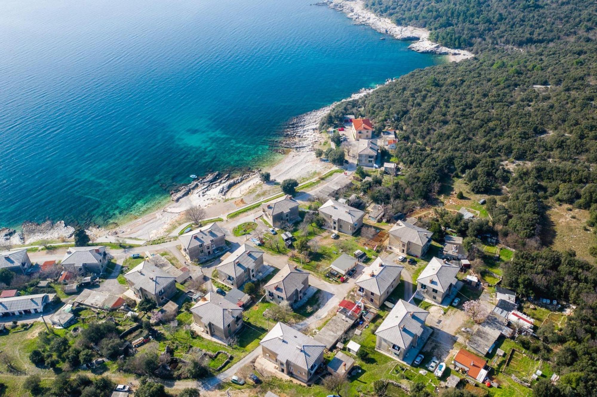 Apartman Ema 4+2 Koromačno Esterno foto